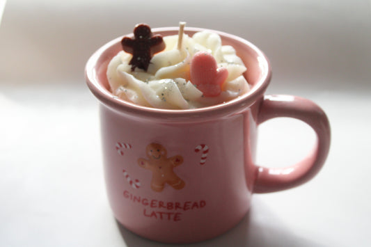 Gingerbread latte candle